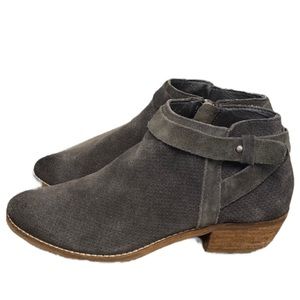 Dolce Vita Grey Suede Leather Ankle Booties size 6.5
